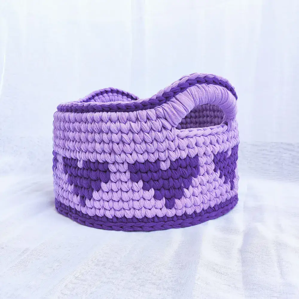 סל עם לבבות - גדול