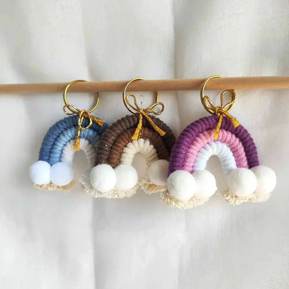 תליון / מחזיק מפתחות קשת