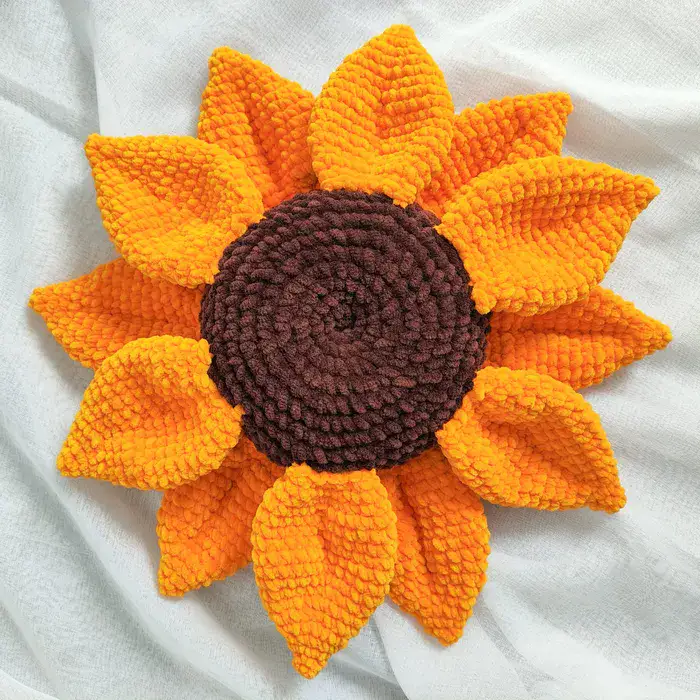 כרית נוי בצורת חמנייה