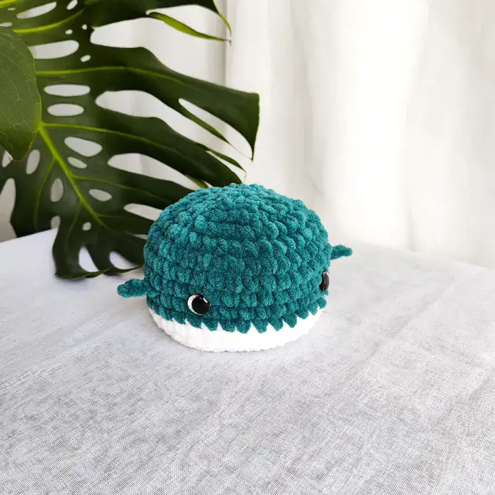 בובה מתהפכת - כלב ים ולוויתן