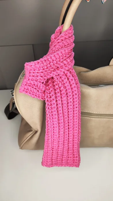 Iphone/phone pocket בצבע ורוד