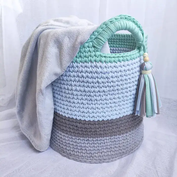 סל עם פסים - ענק