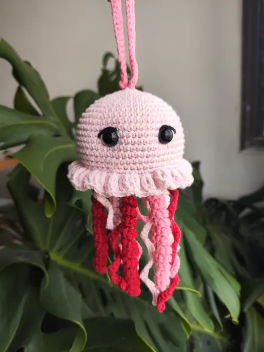 רעשן מדוזה ורודה